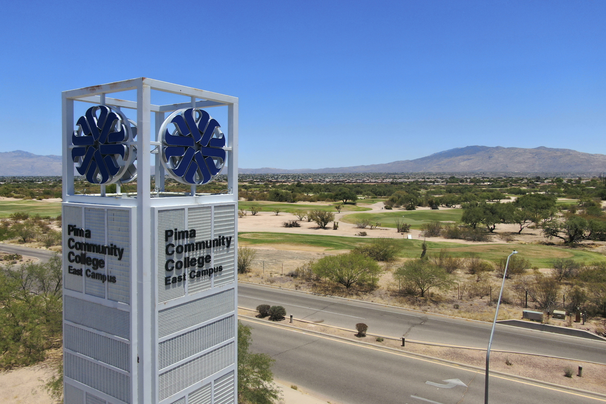 Just 4 minutes to Pima Community College - East Campus