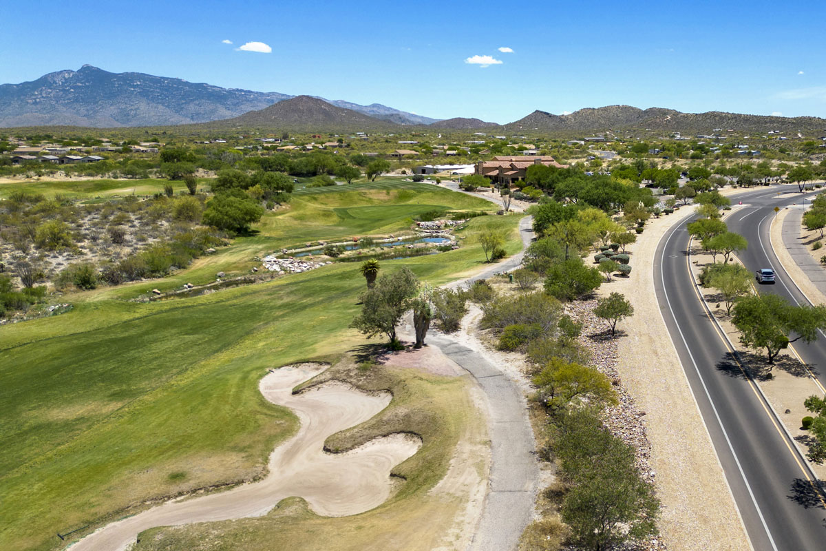 Only 1.5 miles to Del Lago Golf Club