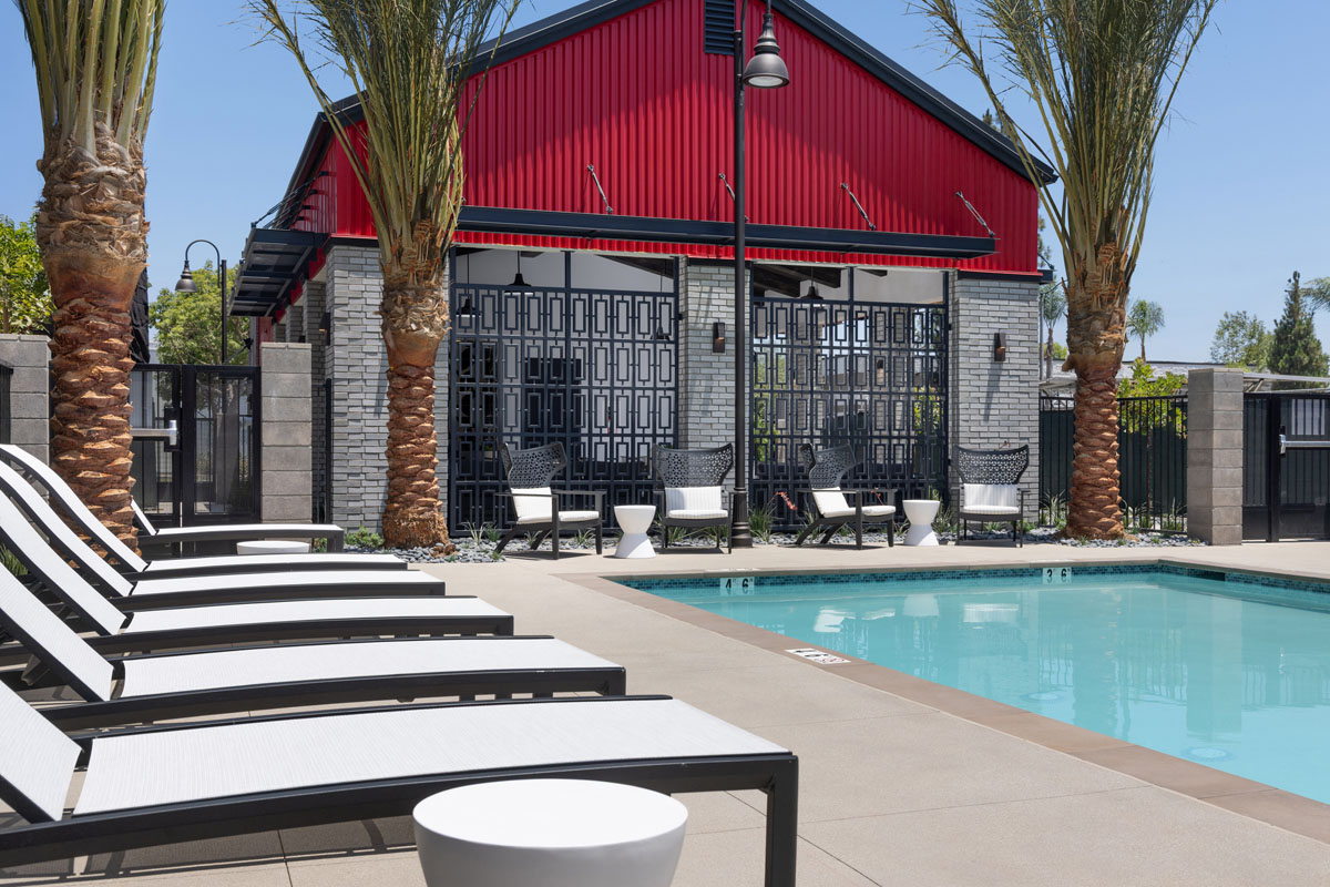 Community pool