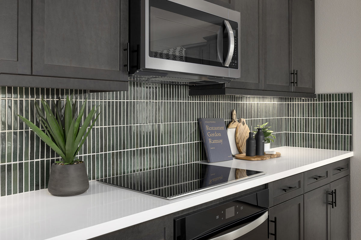 Optional built-in oven under cooktop