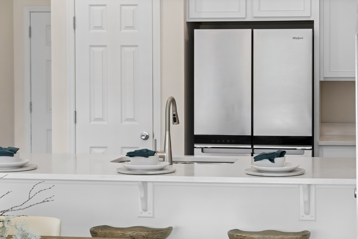 Breakfast bar
