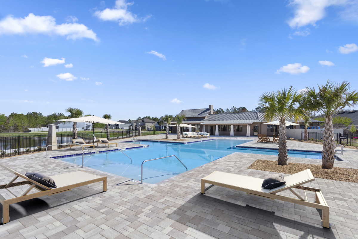 Community pool