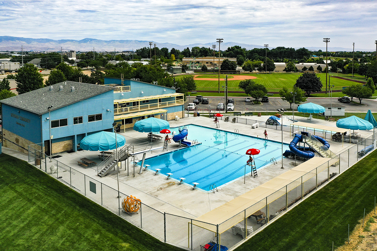 An eight minute drive to Meridian Swimming Pool