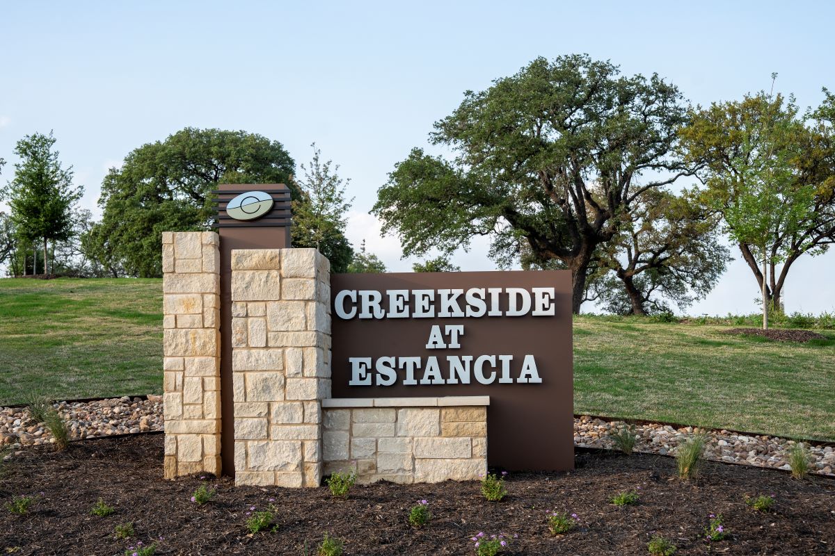 Entry monument 