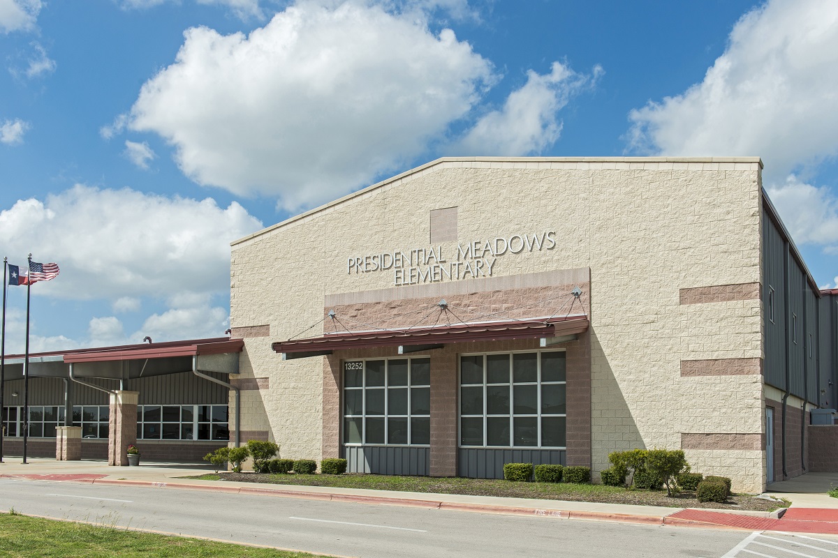 Walking distance to Presidential Meadows Elementary School