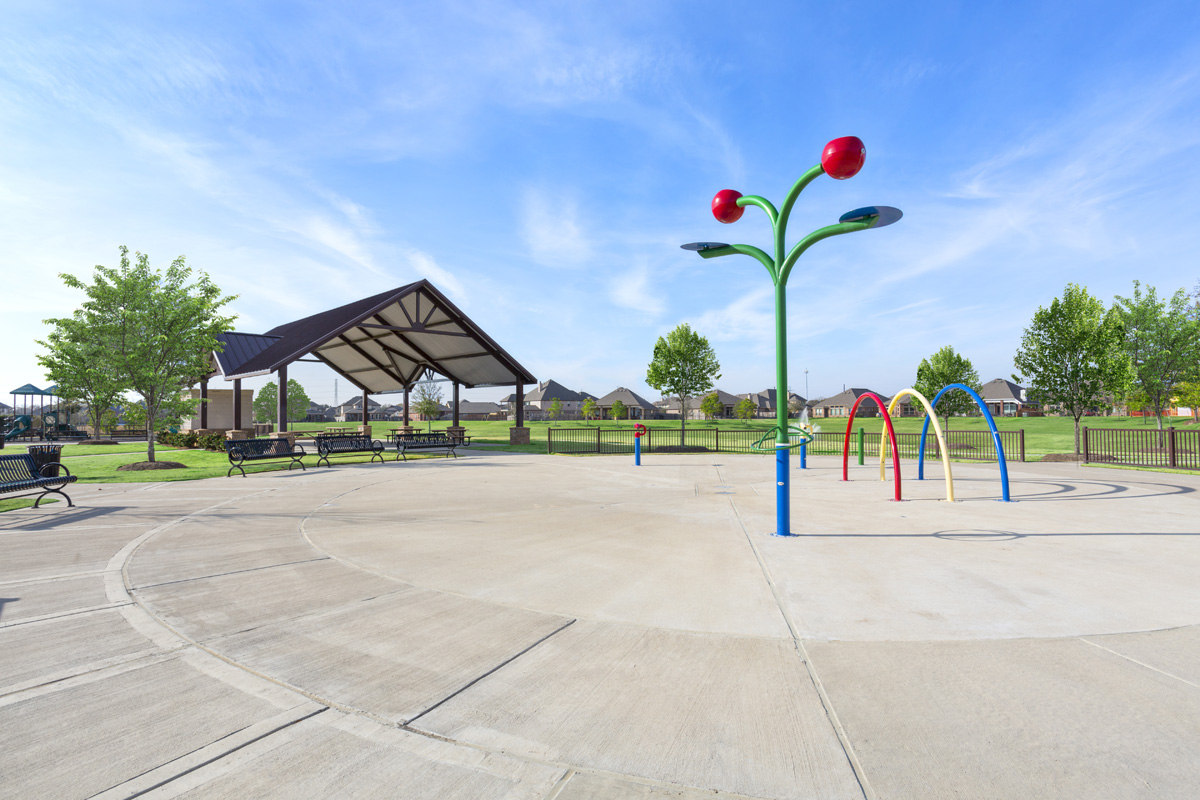Community splash pad